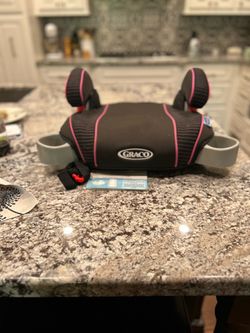 Grace booster seat