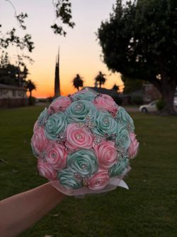 Ramos de quinceañeros y novias