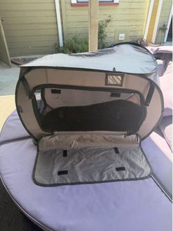 Collapsible Pet Tent