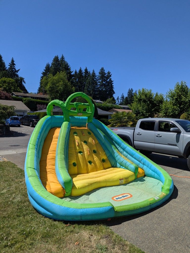 Water Slide Jump House