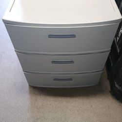 Sterilite 3 Tier Drawer 