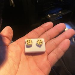 Dimond Gold Nuggets Earrings