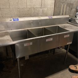 Stainless Steel Restaurant Sink