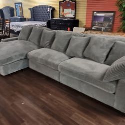 New Comfortable Sectional Sofa With Large Reversible Chaise Lounge146x70 In