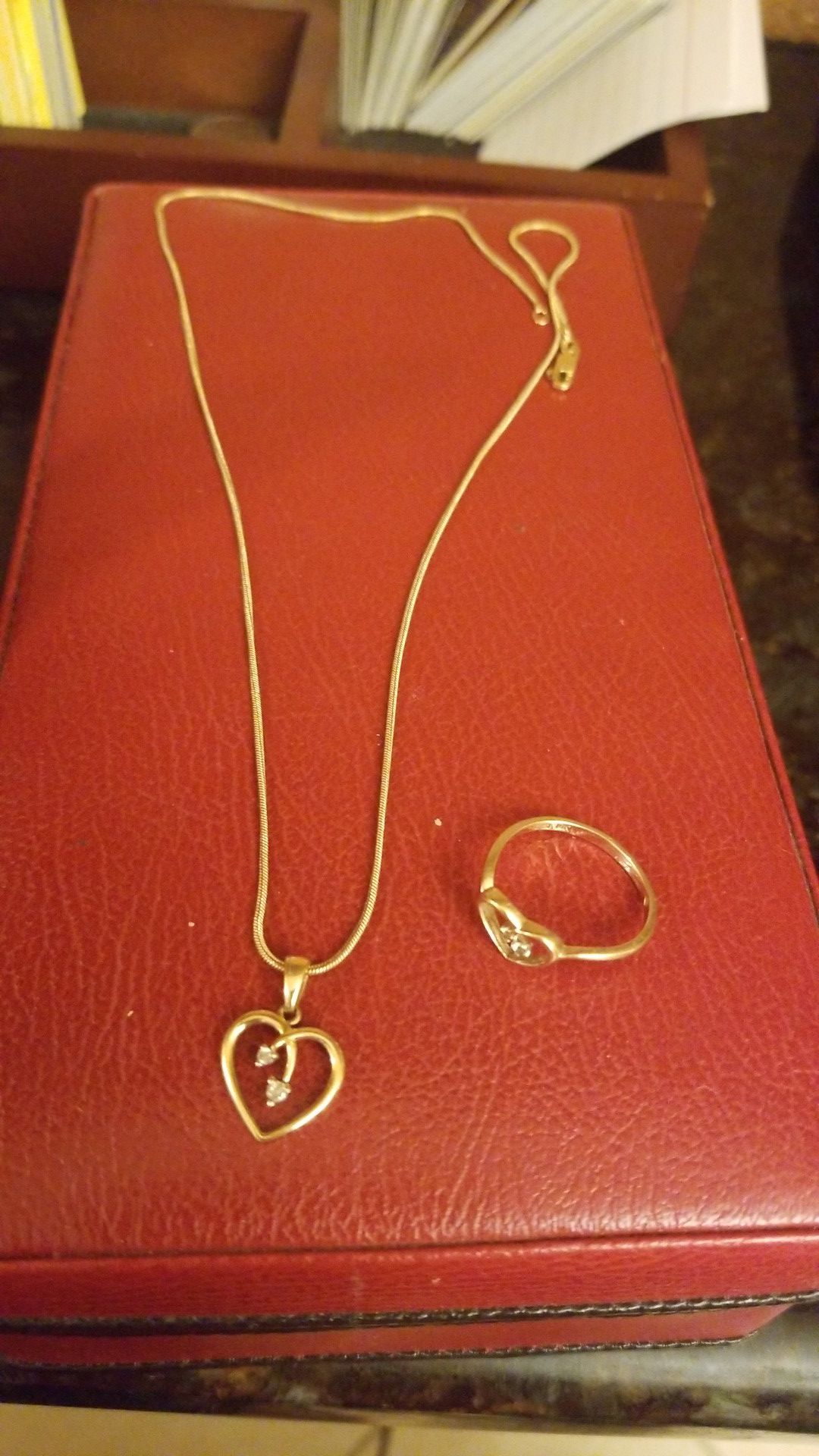 BEAUTIFUL GOLD CHAIN WITH HEART PENDANT AND MATCHING RING