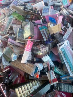 Maquillaje nuevo 200puezasx200$