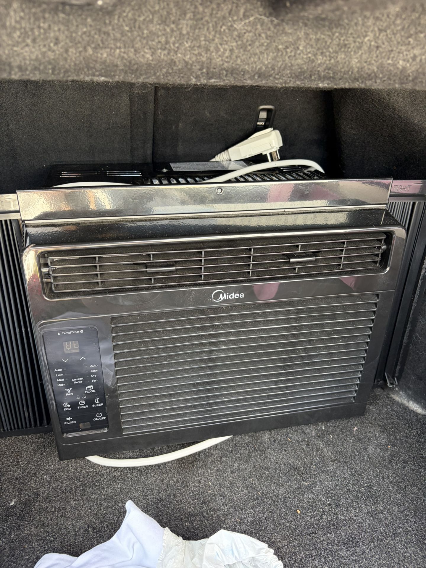 New Window Ac