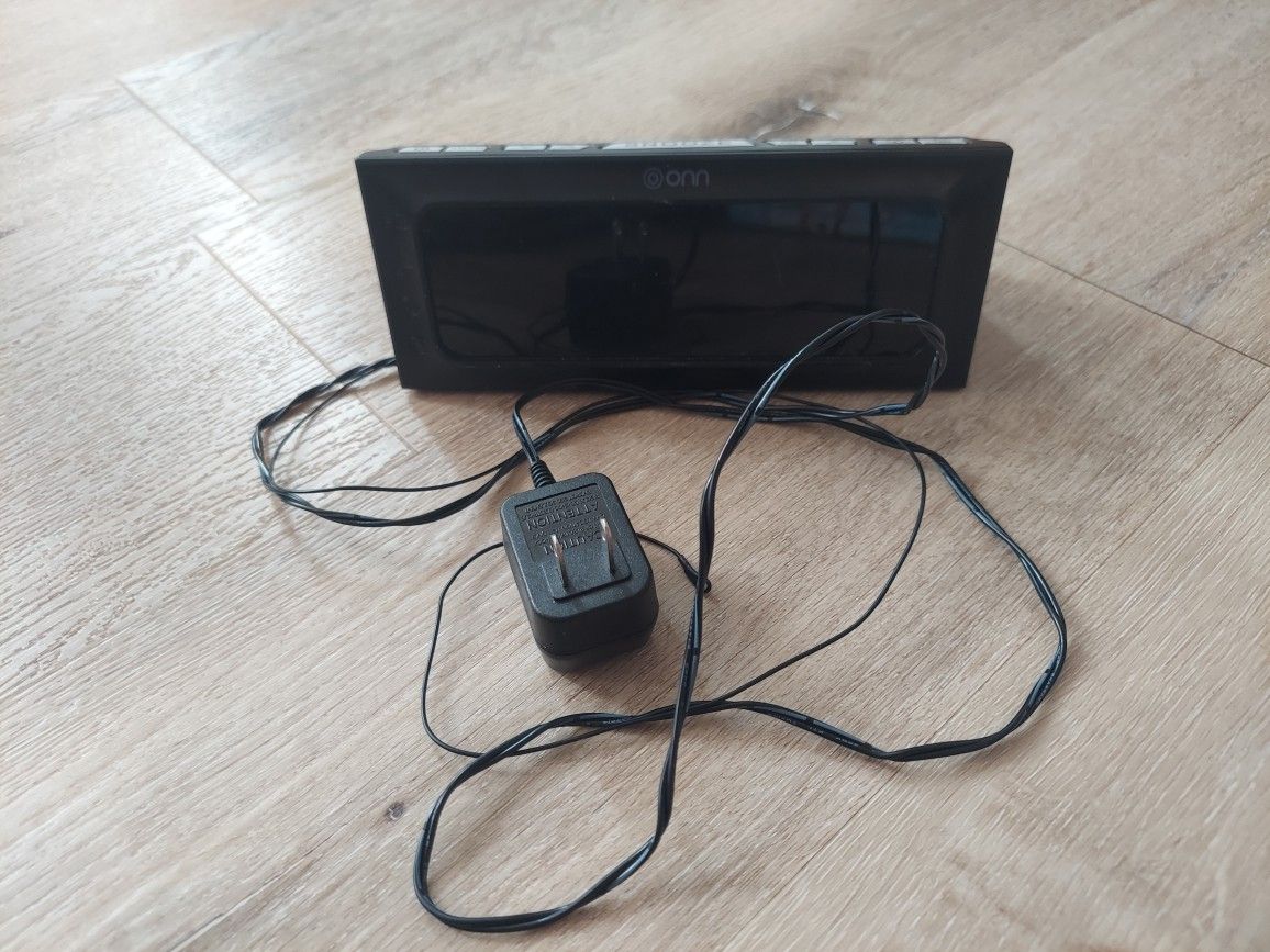 Alarm Clock with Radio
