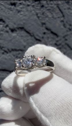 Platinum Diamond Ring