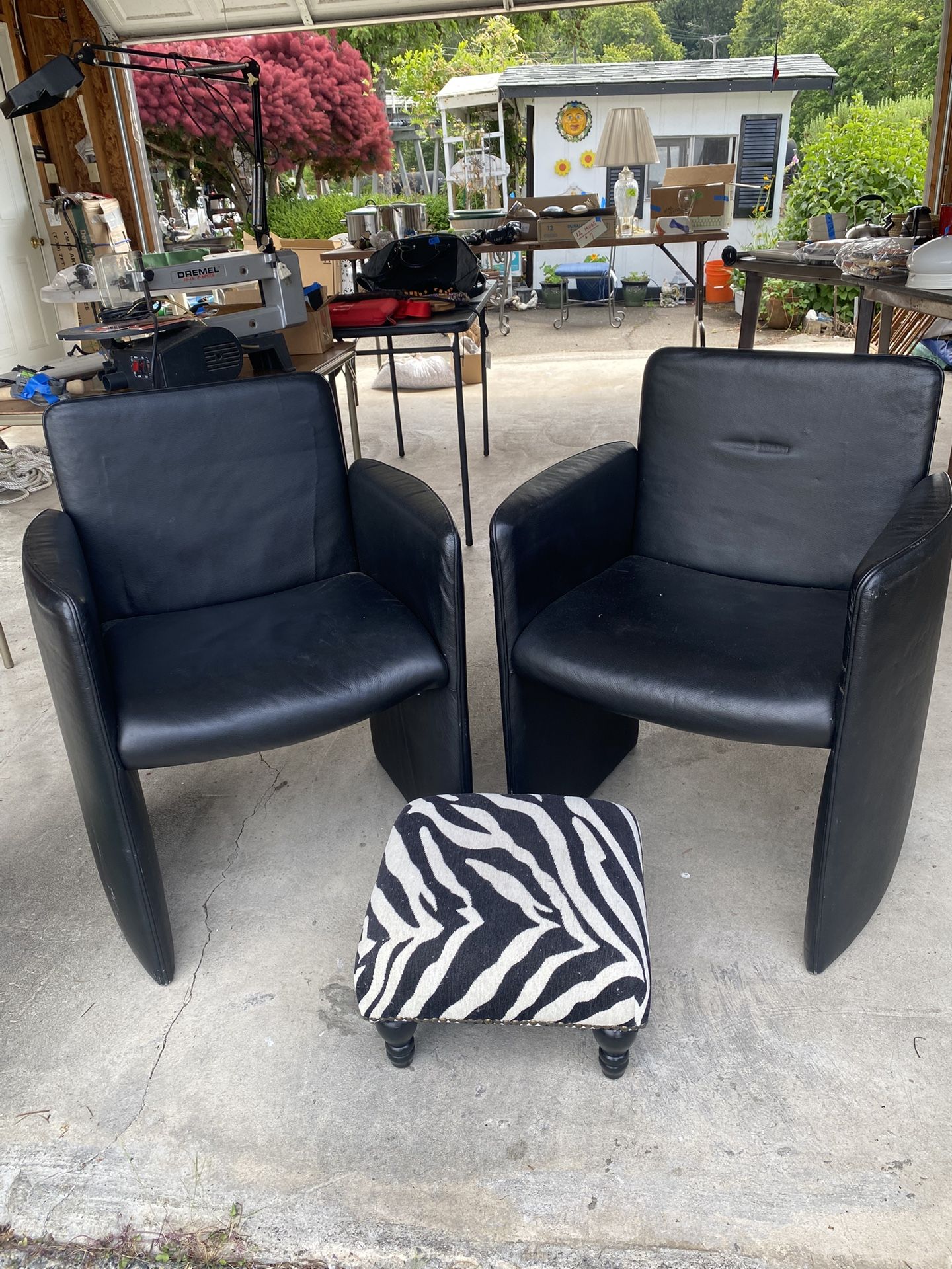 Three-piece chair and stool set