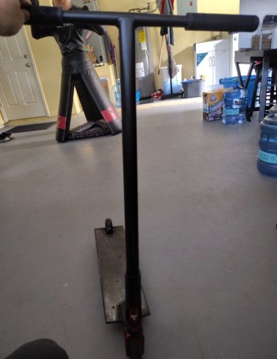 Pro scooter Title Theorem Complete! In Large Size With 6.0 Wide Deck And 30mm Wheels