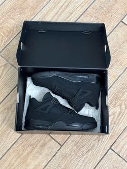 Jordan 4 Black Cat 2025 size 9.5