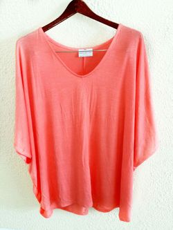 New Women's Plus Size Top