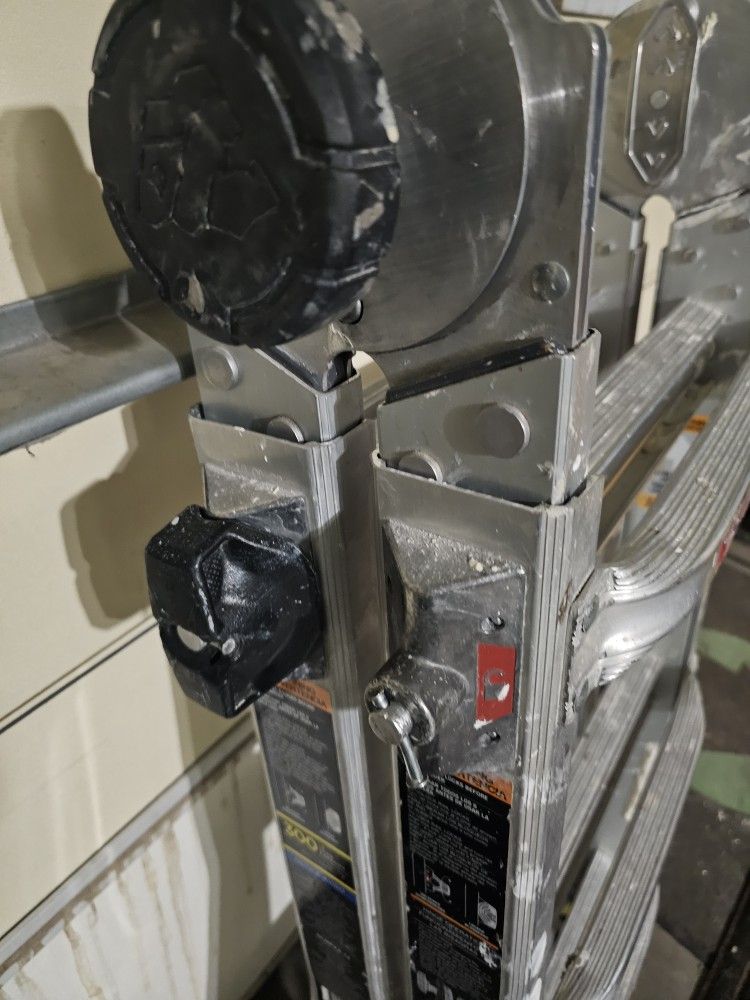 Gorilla extension ladder