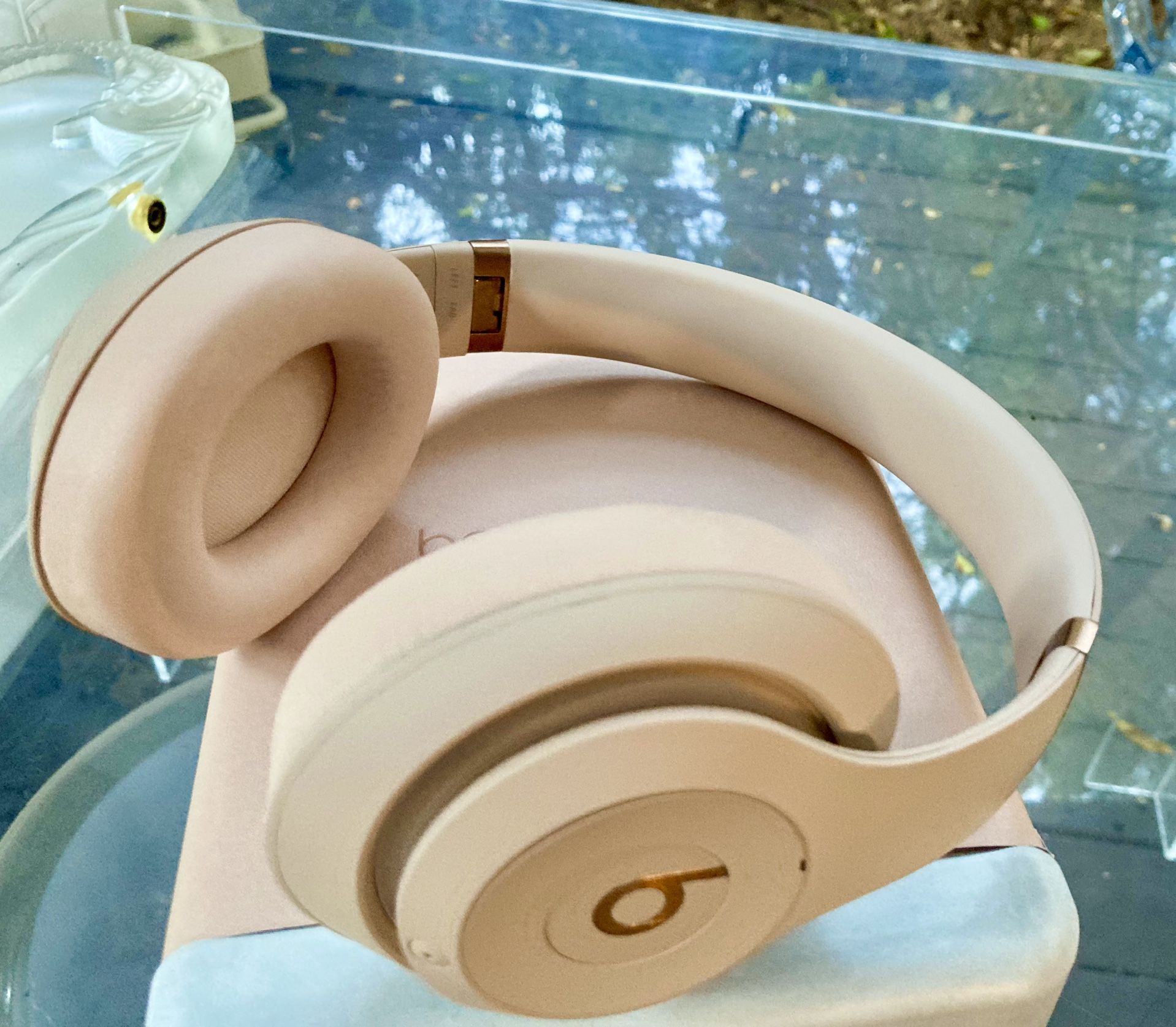 Beats By Dre Beats Studio Pro x Kim Collection Moon Color