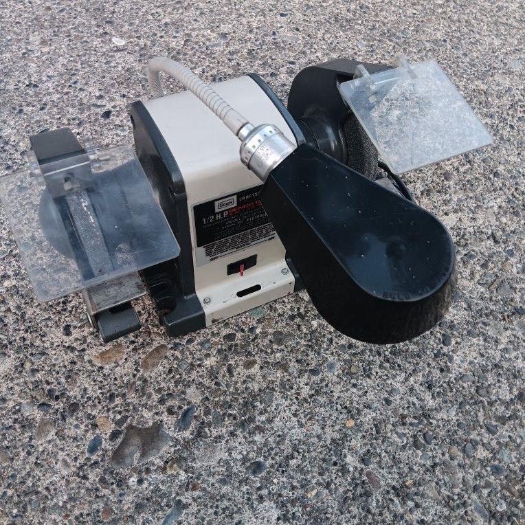 Craftsman Vintage USA Made 1/2hp Bench Grinder with Light Excellent Condition. For Pick Up Fremont Seattle. No Low Ball Offers Please. No Trades. 