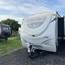 2015 30 Ft Rv Beautiful Inside And Out