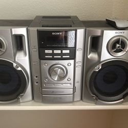 Sony Stereo System