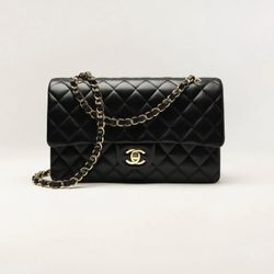 CHANEL Classic Flap Bag Black Quilted Leather With Gold Hardware 