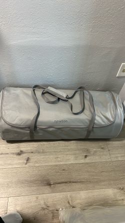 Newton baby travel crib
