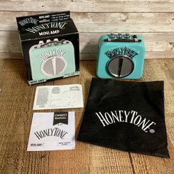 Honeytone Mini Amp Like New. Lindsay CA