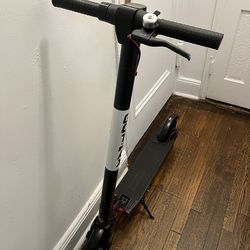 GoTrax GXL V2 Electric Scooter