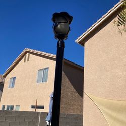 Outdoor Light Pole Brand New Near Warm Springs And Green Valley
