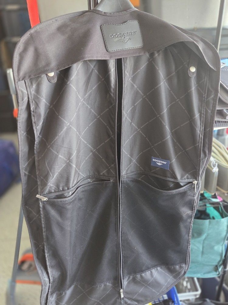Dockers Garment Bag