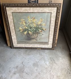 Home Interior Floral frame vintage