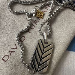 David Yurman necklace