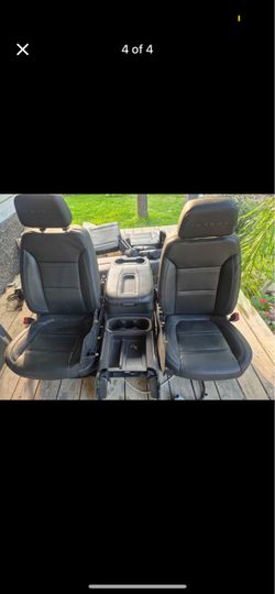 Leather interior electric seats gmc Sierra /2022 part