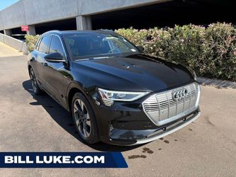 2022 Audi e-tron