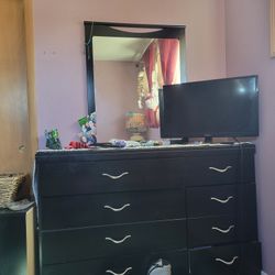 Dresser, Mirror, Night Stand, Queen Size Bed Frame