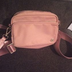 Lululemon Pink Crossbody Bag $25