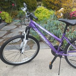 Kids Bike - Barely Used