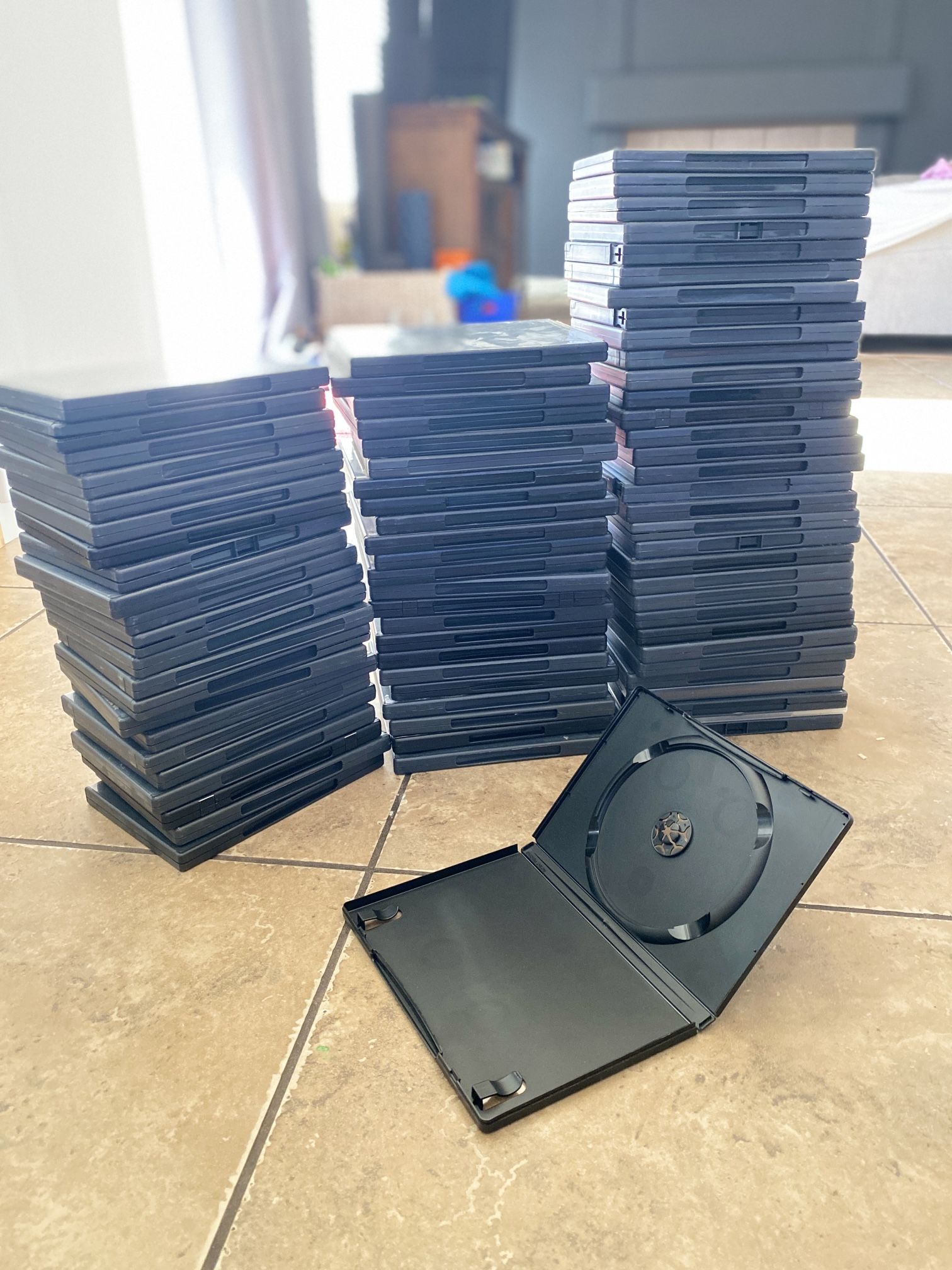 Empty Black Standard DVD Storage Cases (NOT SLIM OR ECO) Lot 75 EXCELLENT CONDIT
