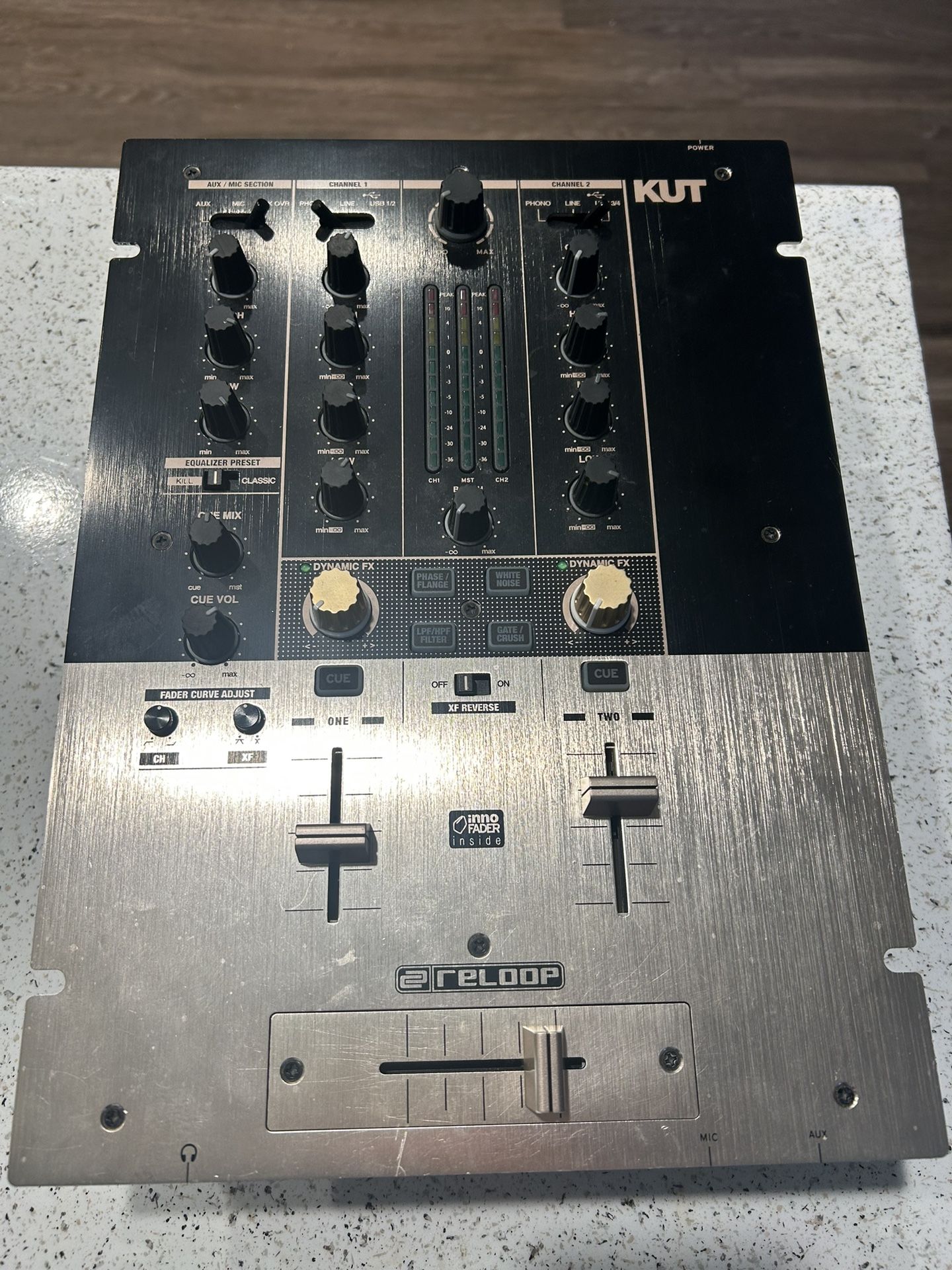 Reloop Kut Mixer