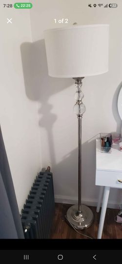 Floor lamp