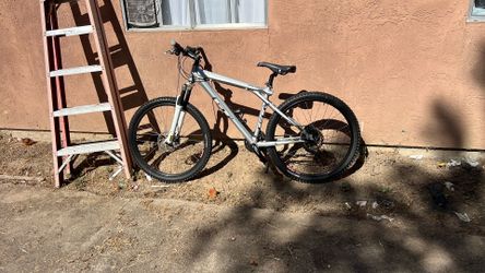 Gt mountain bike