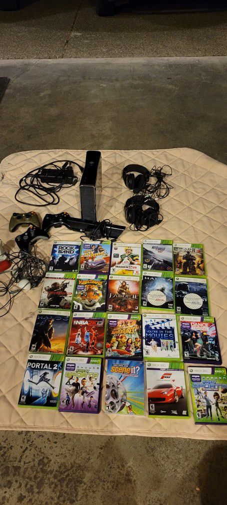 Xbox 360 With 20 Games