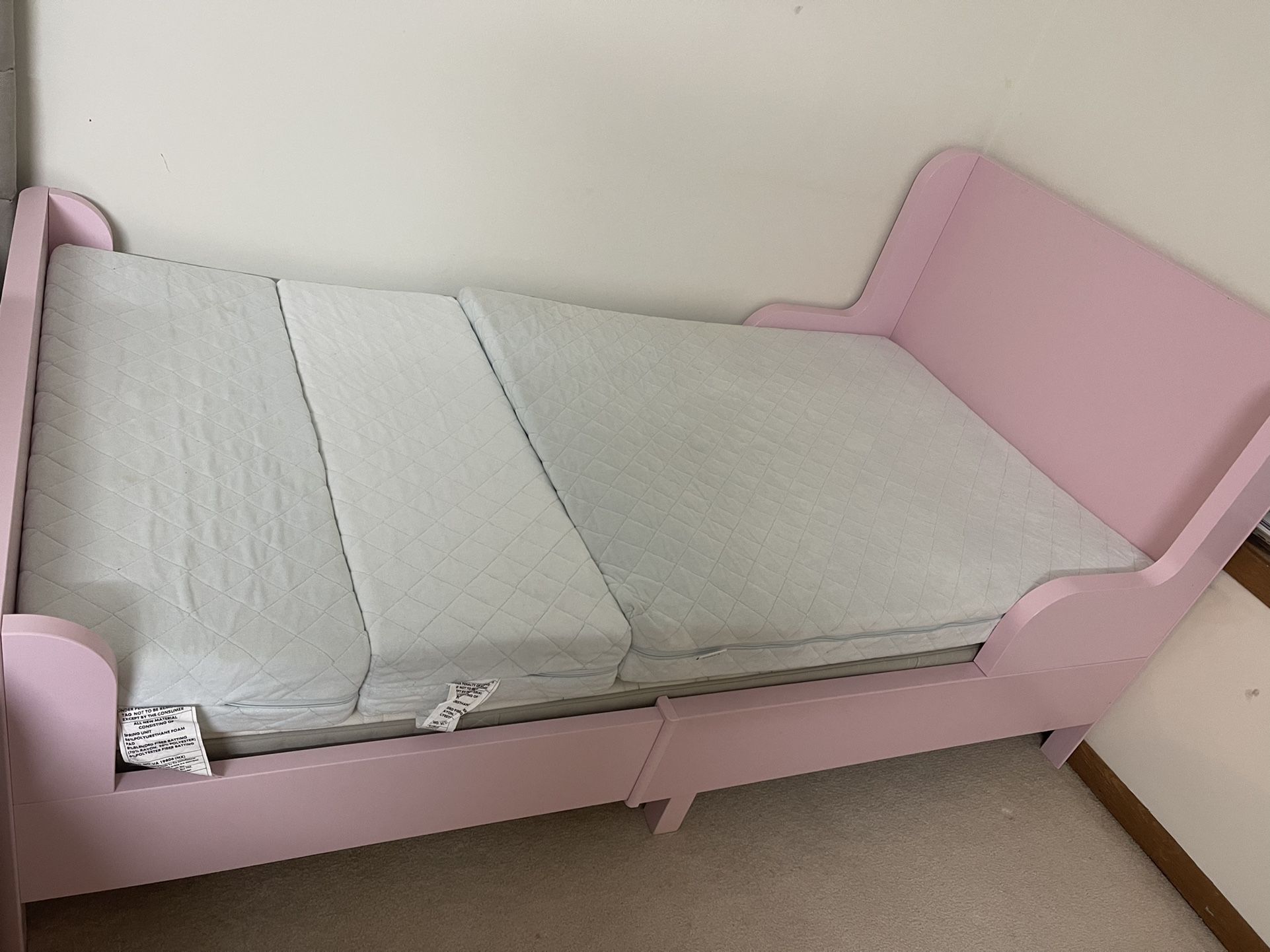 IKEA BUSUNGE EXTENDABLE BED With Mattress