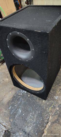 15" Areo ported Subwoofer box for 15"