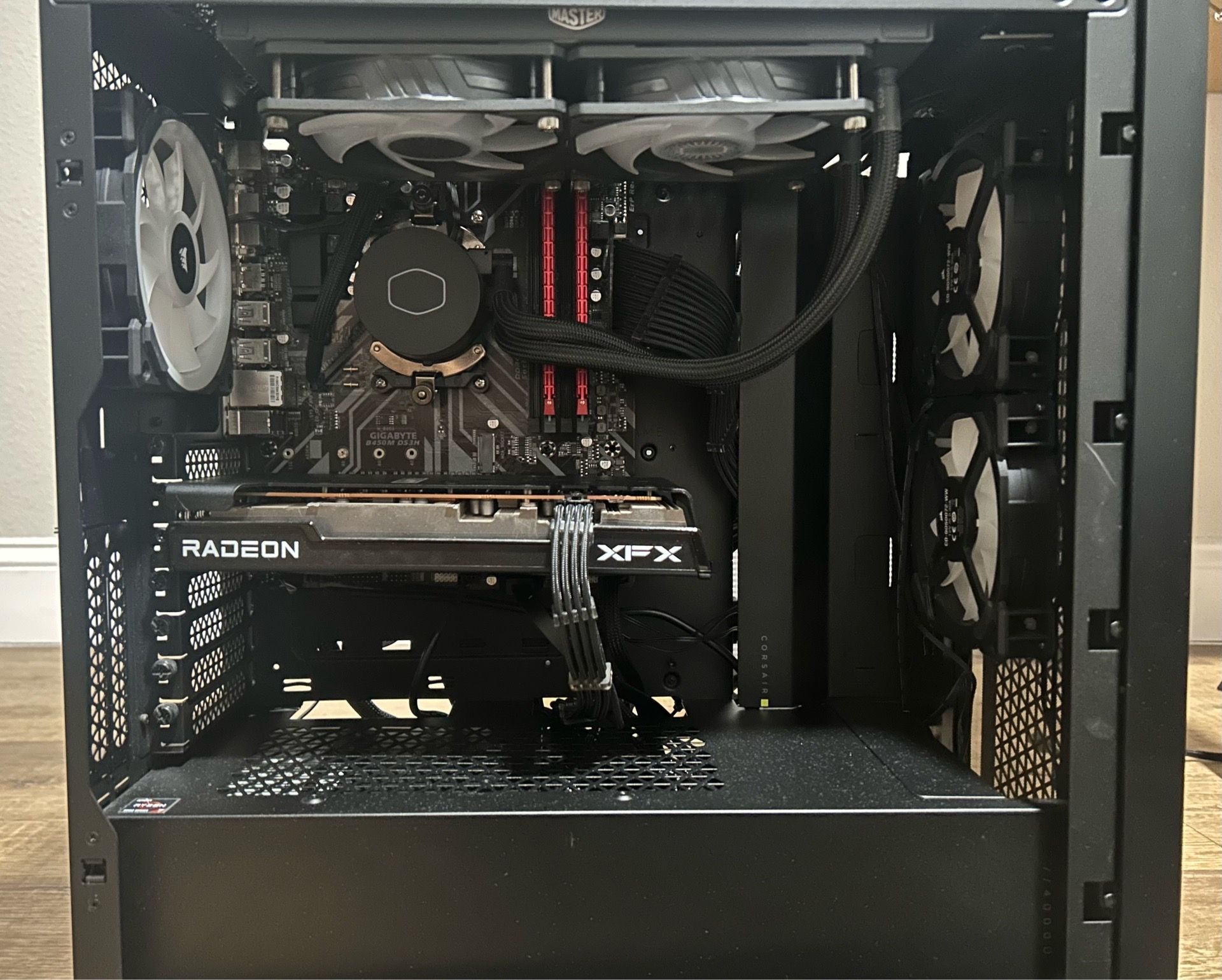 Gaming PC – Ryzen 7 5700X + RX 6600 XT – Keyboard & Mouse I