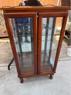 Vintage Wood Vitrina
