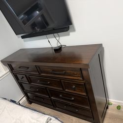 bobs Discount Hudson Dresser 