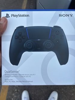 New PS5 Dual Sense controller