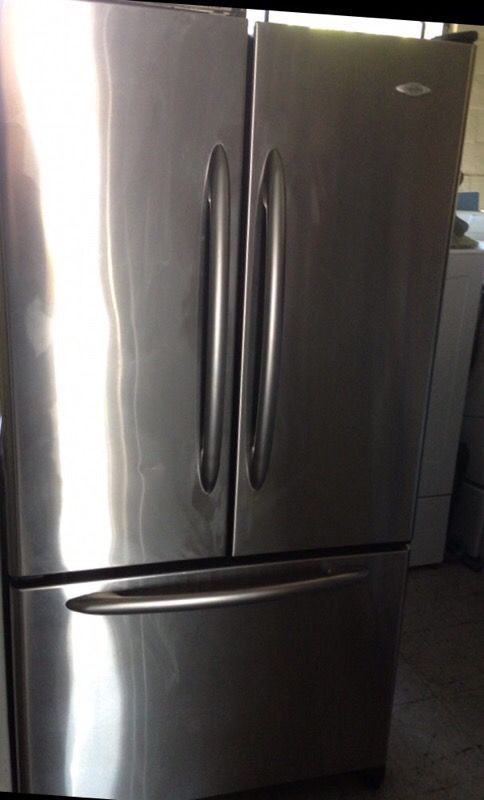 Maytag SS Bottom Freezer Fridge