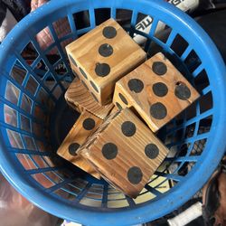 Outdoor Yahtzee Game For Grass 