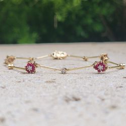 14K Gold Diamond Ruby Bracelet (Jewelry Box Included)