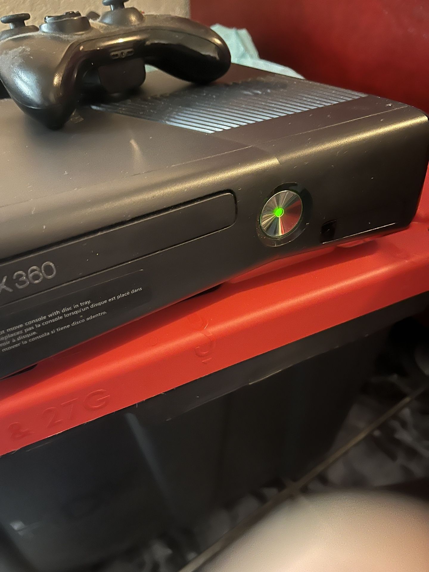 Xbox 360 Kinect With 12 Games …..Con 12 Juegos